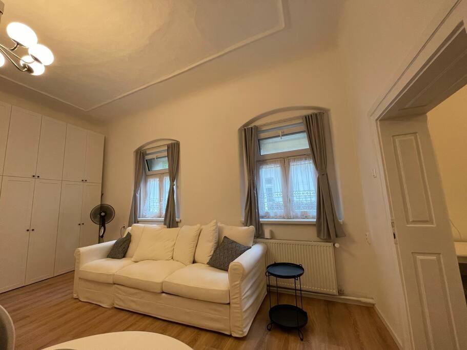 Good Old Times Apartment Bratislava Exterior photo
